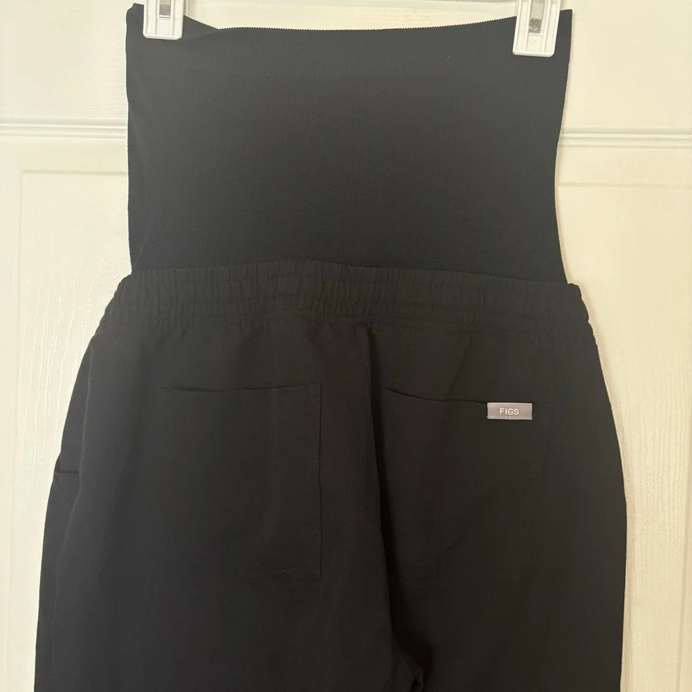 FIGS Women's Black Zamora Maternity Jogger Scrub Pants Small/Tall Full Panel - Picture 6 of 10